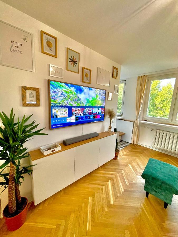 Luxurious Boho Style Apartm. *Home Office* +Desk Katowice Eksteriør billede